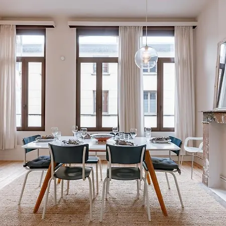 בית נופש Huswell - Charming Mansion In Vibrant